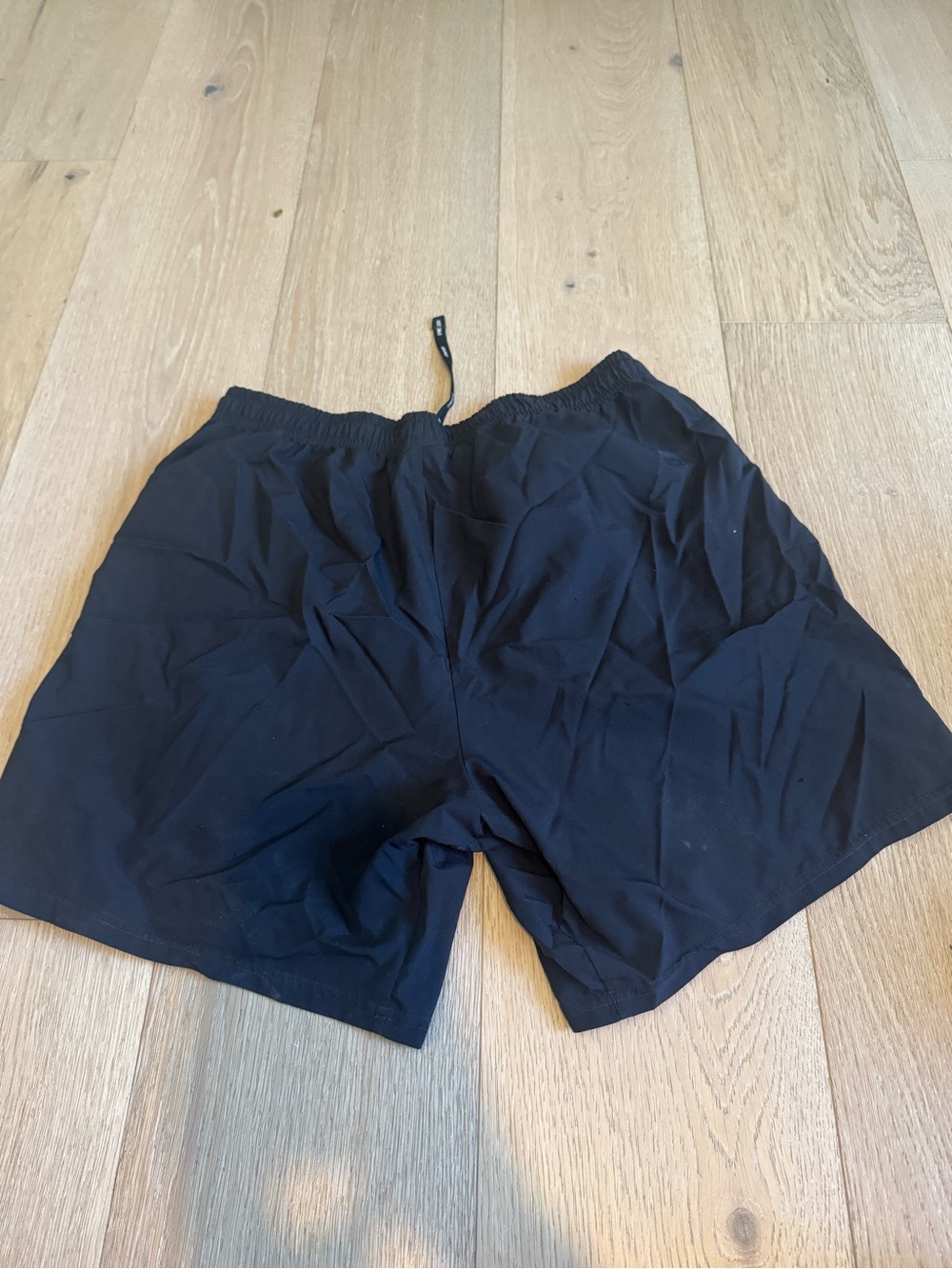 Gymshark Men’s Black Athletic Training Shorts - Picture 5 of 5